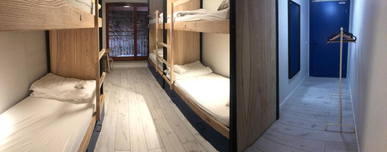 Waterlane Island Hostel&Apartments グダニスク エクステリア 写真