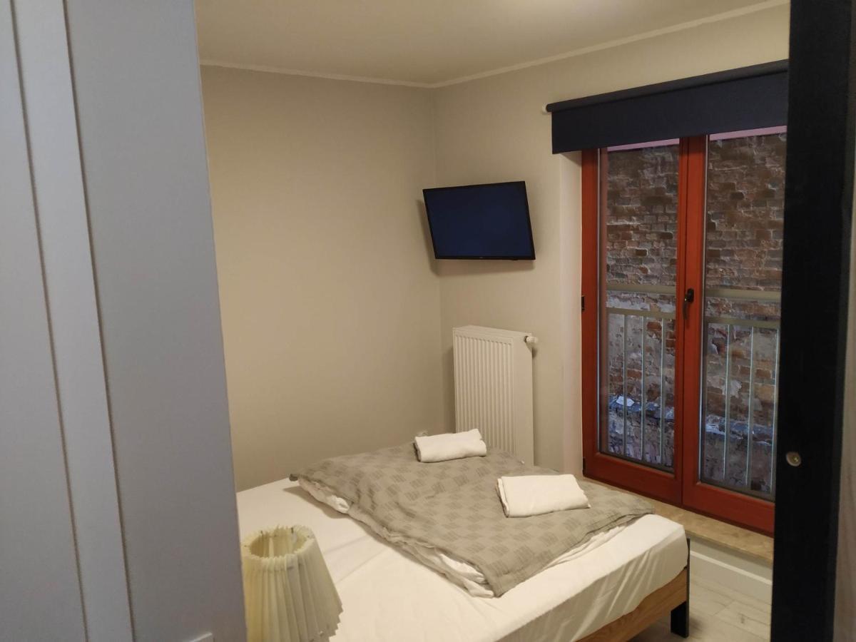 Waterlane Island Hostel&Apartments グダニスク エクステリア 写真